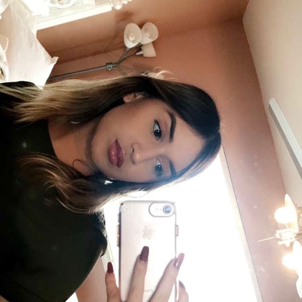 Meet your Posher, Amanda